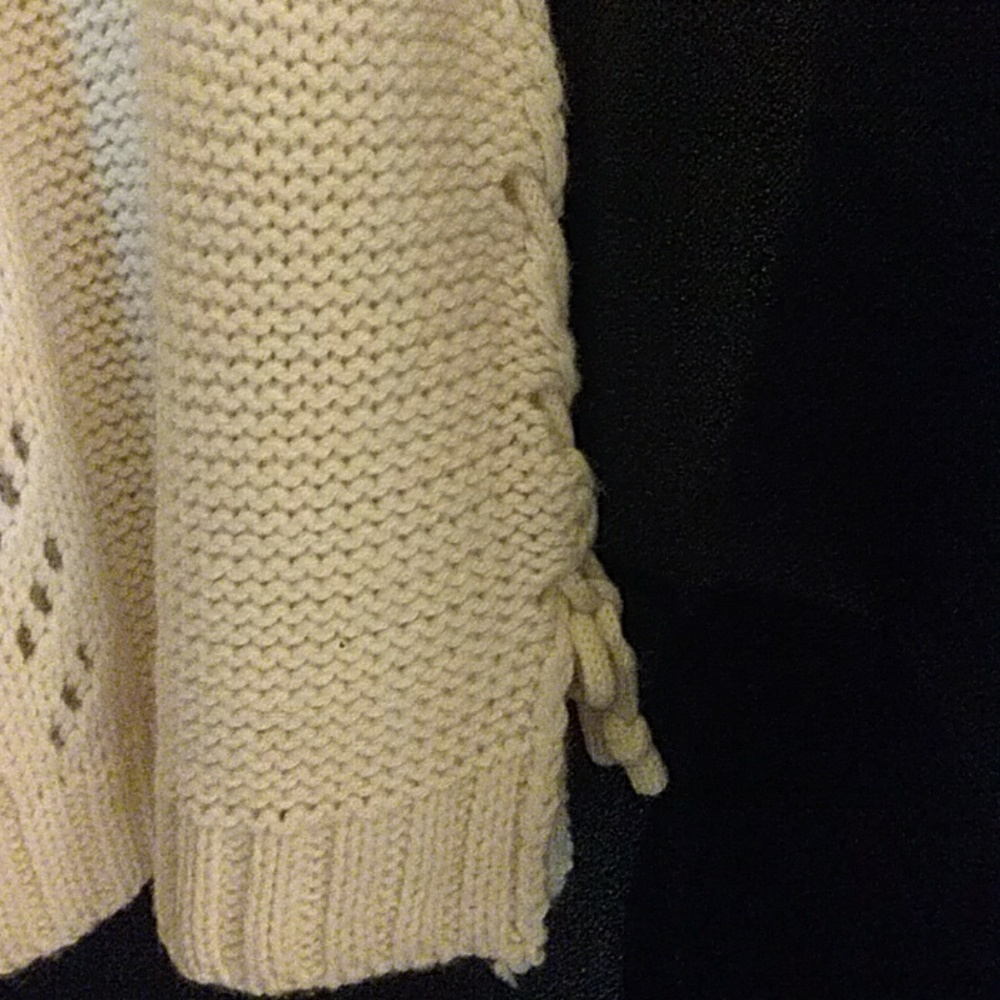 Sweater - Picture 3 of 3